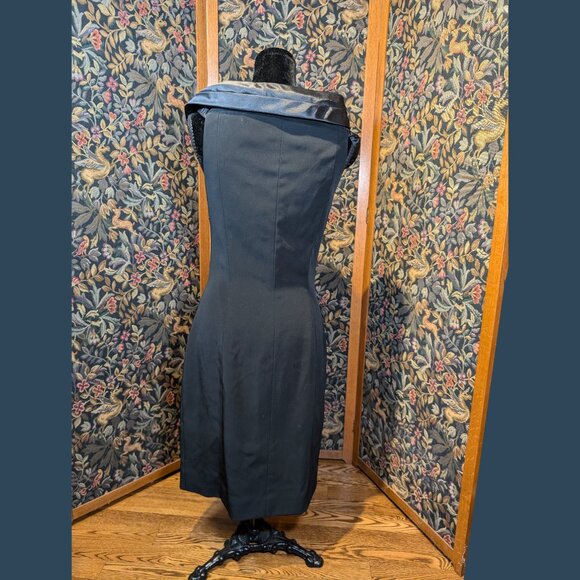 Vintage vest or dress Black Large collar, black button Size Medium - Picture 3 of 9